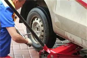 福海附近拖车24小时服务热线电话